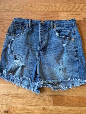 High-Rise Distressed Fringe Hem Denim Shorts - Blue